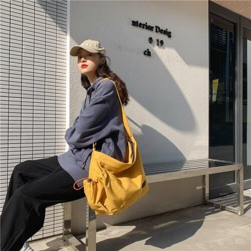 New Arrival Womens Bag for 2021 Summer Big Capacity Drawstring Side Pocket Females Crossbody Bag Nylon Single Shoulder Bag