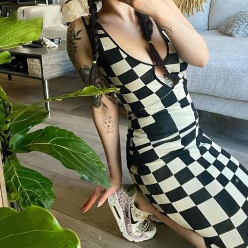 Sexy Bodycon Dresses For Women 2021 Y2K Hollow Out V-neck Sleeveless Plaid Knitted Dresses Women Summer Beach Midi Party Dress