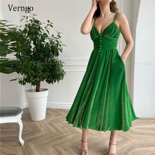 Verngo New Arrival 2021 Apple Green Velour Short Prom Dresses Spaghetti Straps Buttons Front Tea Length Party Evening Gowns