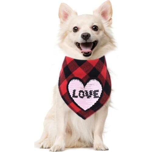 1PCS Cute Pet Bandana Fashion Creative Dog Bandana Pet Bib Pet Scarf Neckerchief for Valentines Day Necklace Collar Accesories