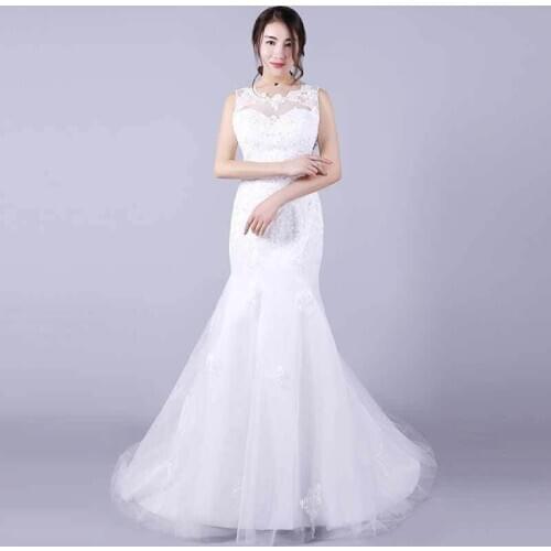 Sweep Train Straps Mermaid Evening Dresses V-Neck Lace Appliques Backless Zipper-up Glamorous Trumpet Formal Evening Skirt