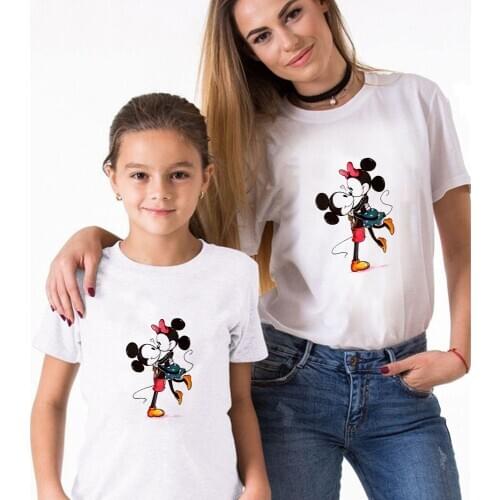 Disney Mouse Mickey Minnie Couple T-Shirts Summer Short Sleeve Tshirt Kids Brothers and Sisters Tops Family Look Outfits