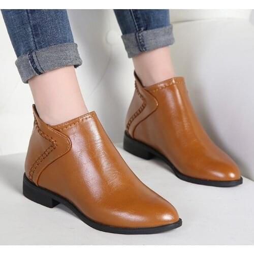Spring and autumn new womens short boots low-heeled tip after zipper womens leather boots big size womens boots