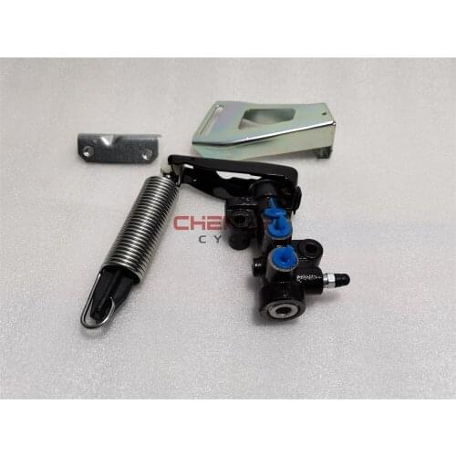 Load Sensing Valve Assembly Brake Distribution Valve For Mitsubishi Montero Pajero V31W V33W V36W MB668326