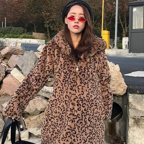 2021 Autumn Winter Khaki Leopard Print Plush Hooded Faux Fur Coat Womens Simple Fashion Zip Thick Keep Warm Soft Fur Outerwear
