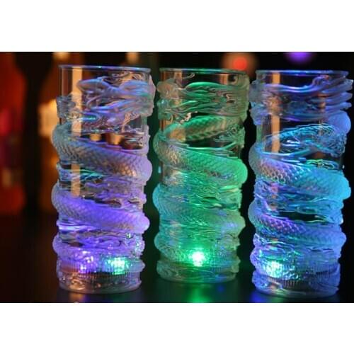 The new dragon cup LED poured water on the light sensor seven-color luminous glass beer mug