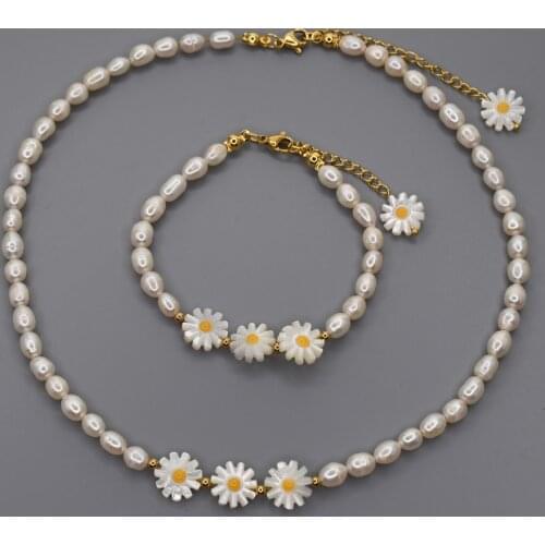 KBJW Original Trendy Jewelry Set Real Pearl Flower Charm Necklace Bracelet Set Stainless Steel Gold Plated Metal Daisy Necklace