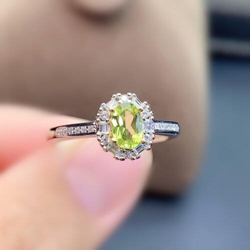 Natural real peridot small ring Per jewelry 925 sterling silver 4*6mm 0.55ct gemstone Fine jewelry Women rings J216810
