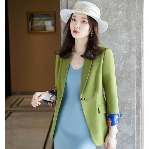 Black Small Business Suit Coat for Women 2021autumn New Fashion Short Temperamental Small Professional Tailored Suit Top