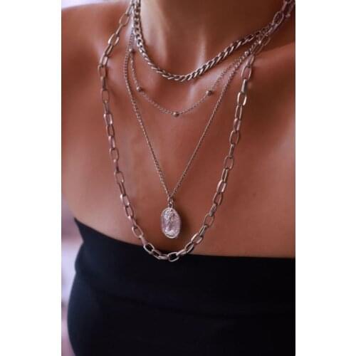 Silver Color 4 Pcs Medallion Necklace. Hello summer. Stylish design. Suitable for daily and night use. Become a favorite of the