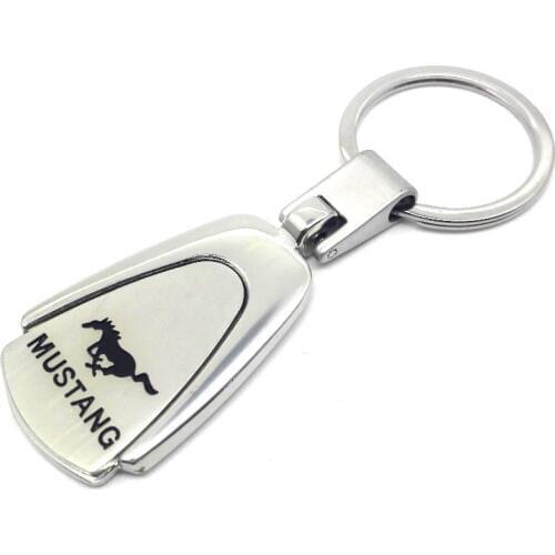 Metal 3D Car KeyChain keyring Key Chain Rings For Ford Mustang logo Focus 2 3 1 Mondeo Kuga Fiesta Escort Mustang Explorer