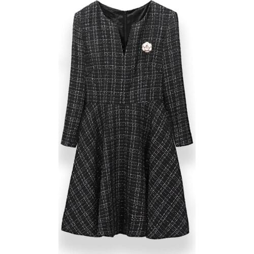 Sleeve fragrance New Small balck and white dress women V-neck waist long sleeve