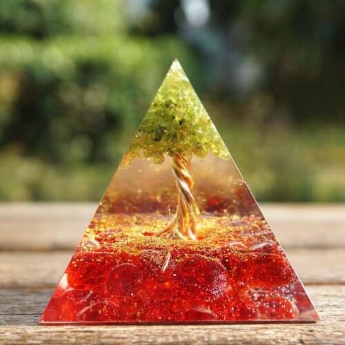 Handmade Orgonite Pyramid 60mm Tree of Life Peridot And Red Crystal Stone HEALING Cristal Reiki Orgone Chakra EMF Protection