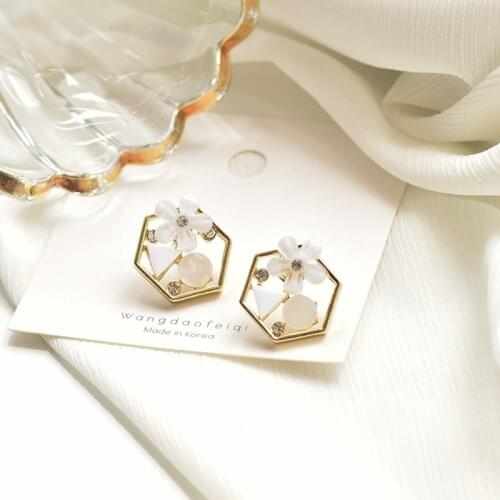 Flowers Clip Earrings No Hole Ear Clips Geometric Shells Earring Without Piercing Minimalist Earrings Jewelry CE200M