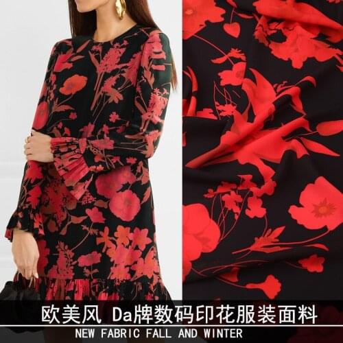 Black printed polyester twist fabric 150cm width sewing summer fashion ladies shirt pajamas fabric for dress material