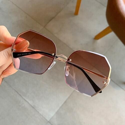 Brand Design Square Sunglasses Women Men Retro Metal Trimmed Lenses Shades Trendy Mens Rimless Sun Glasses for female UV400