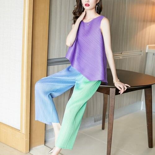 Summer Miyak Pleated Color Stitching Clothes Set loose Irregular Vest Top High Waist Gradient Cropped Trousers Women 2 Piece