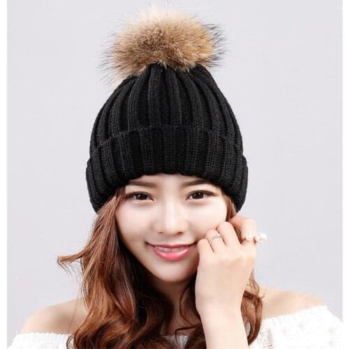 Winter Hat For Women Raccoon Fur Ball PomPoms Fashion Solid Multicolor Hats Knitted Beabies Cap Fur Ball Thick Female Cap