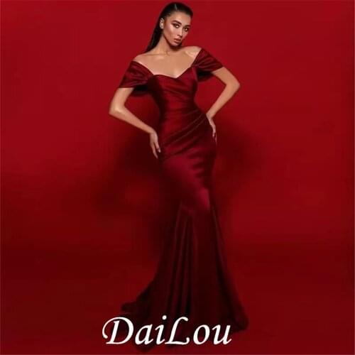 Mermaid / Trumpet Elegant Vintage Engagement Formal Evening Scoop Neck Short Sleeve Sweep Train Satin with Sleek 2021