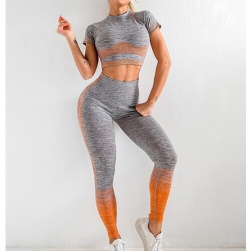 Women Gym Clothing Seamless Yoga Set Long Sleeve Ombre Legging set High Waisted Winter Sport Outfit Gym Wear Tight Yoga Suit