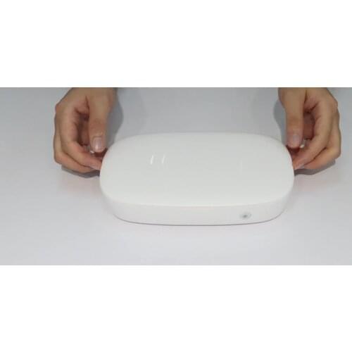 Multi-use disinfection box portable uv cell phone sterilizer with wireless charger sterilizer box for jewelry key