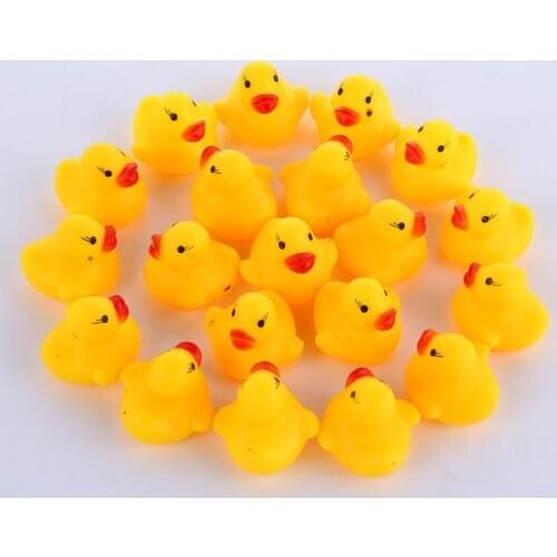 2000pcs Wholesale 4*4*3cm Mini Yellow Rubber duck Pvc Baby bath toy sound Floating Duck SN3070