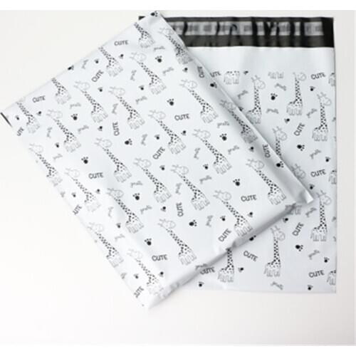 50pcs/Lots Mail Sack Bags Packing Bag Waterproof Envelope Giraffe Bags 10*13 Inch Courier Bag Custom Printing Logo Bag