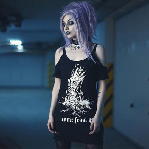 T-Shirt Women Black Streetwear Punk Goth Tops Tees 2021 Gothic Hipster Letter Skull Print Tshirt Plus Size Off Shoulder