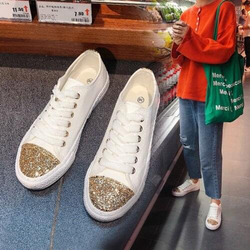 New style canvas shoes female students Korean flat bottom shoes Hong Kong flavor small black shoes vulcanized shoes