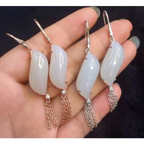 Quality natural green yu drops Love Malay yu earrings classic series of popular models yu earrings yu earrings