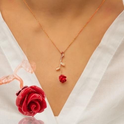 Daisy Silver Silver Red Rose Necklace