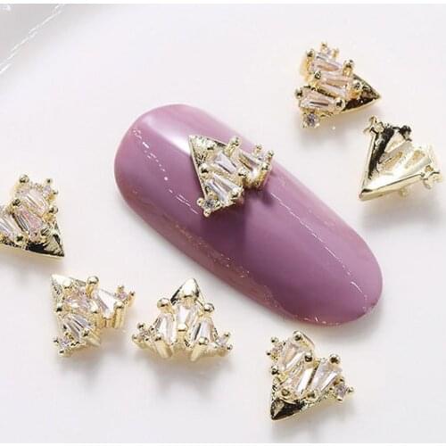 10pcs/lot 3D Triangle Alloy Nail Art Zircon Metal Manicure Nails Accesorios Professional Supplies Decorations Charms Y47-2