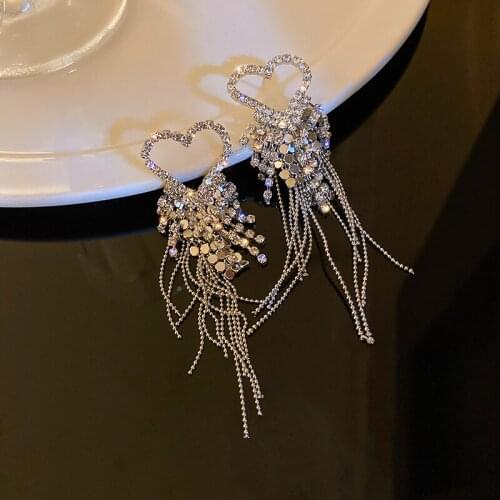 Luxury Shining Rhinestone Geometric Hollow Heart Long Tassel Earrings for Women Girls Korean Fashion Simple Earrings Jewelry