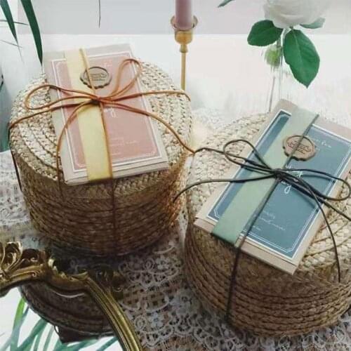 Handmade Straw Woven Storage Basket With Lid Snack Flower Laundry Storage Rattan Organizer Storage Basket Baskets Box I2S6