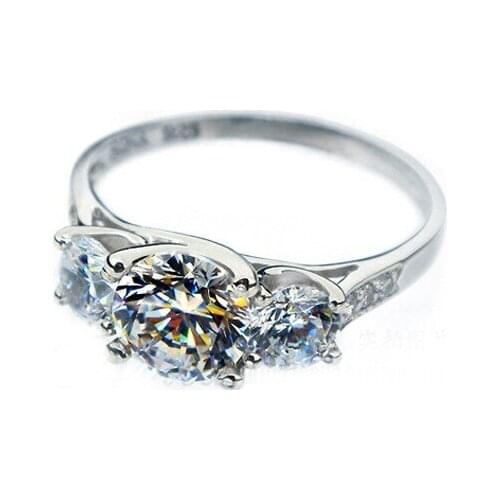 Three Stones Brilliant 1.7Ct Round Cut D Color Moissanite Ring Platinum 950 Ring for Women White Gold Wedding Jewelry