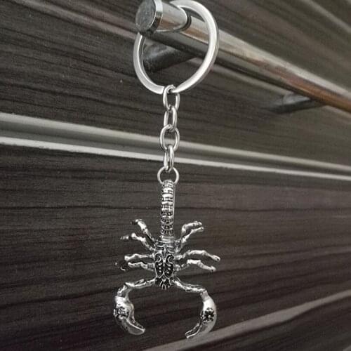 2021 New Key Chains For Women Men Punk Key Rings Keychain With Split Ring Metal Alloy Retro Scorpion Keyring Key Pendent Charms