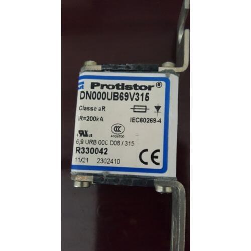 Fuses: DN000UB50V350 5 URB 000 D08/350 V330114 / DN000UB50V400 D330191 / DN000UB50V350V W330115 / DN000UB50V400V E330192 aR