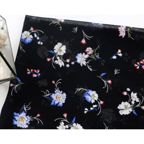 New Small Floral Chiffon Dress Fabric Camisole Fashion Polyester Fabric Printed Chiffon Fabric