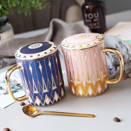 Nordic Luxury Ceramic Couple Coffee Cup and Saucer Set with Lid Spoon Simple Home Drinking Cup Office Afternoon Tea Tea Set Gift