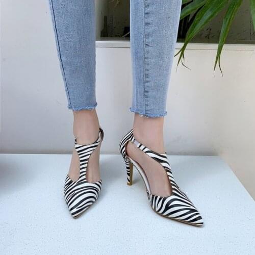 Pumps Spring summer new High heels Hollow out Pointed fashion Party Leopard Womens Single shoes high 8.5cm plus size 34-46