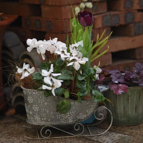 Creative flowerpot retro metal Christmas sled flowerpot garden creative flowerpot decoration flower arrangement container craft