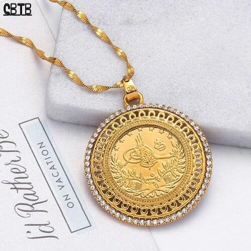 Ladies Gold Crystal Round Carved Pendant Necklace Middle East Islamic Muslim Fashion New Jewelry Arab Gift Wholesale