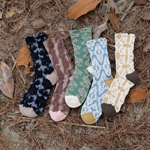 Harajuku Women Socks Retro Gothic Style Medium Tube Autumn Winter Designer Socks Comfortable Elastic Vintage Luxury Sokken Gift