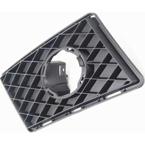 Car Fog lampshade Suitable for GLK260 GLK300mer ced es-be nz2013 Fog light box Fog light grille Fog light shield Cover Shield