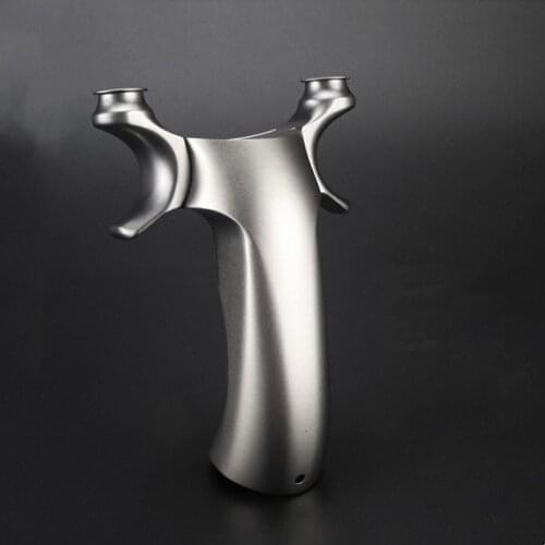 Outdoor hunting titanium alloy catapult high precision belt flat rubber band professional outdoor shooting game slingshot