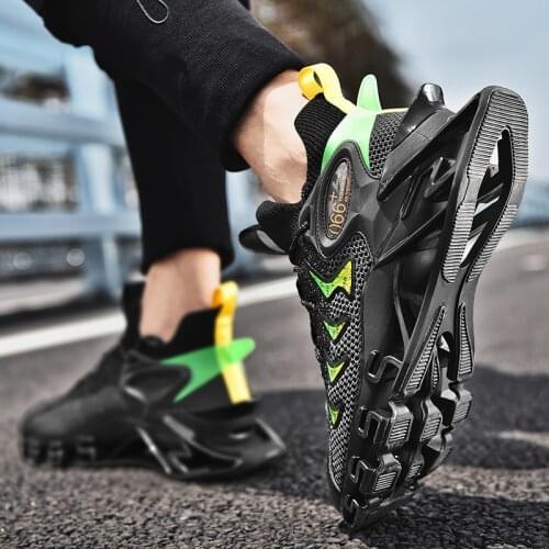 New Fashion Reflective Men Sneakers Design Blade Wear-resistant Cushioning Trainers Running Shoes Luxury Breathable Sport Shoes