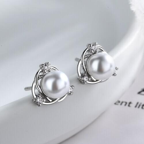 Mini Small Pearl Earring For Women Silver Color Leather Olive Branch Earring Female Pierced Long Chain Eardrop Fashion Jewelry