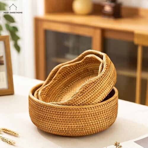 Round Petals Shape Rattan Food Storage Basket Fruit Bread Hand-woven Tea Dessert Serving Plate Kitchen Household Desktop Tray