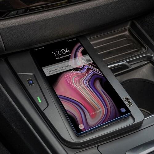 Auto Car For BMW 3 Series F30 F31 F34 2016-2018/ 4 Series F32 2018-2020 Wireless Charger Mobile Phone Fast Charging Accessories