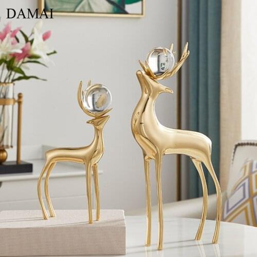 Copper Deer Decorative Figurine Nordic Modern Animal Decor Creativity Ornaments Desk Bookcase Decorations Living Room Decoration